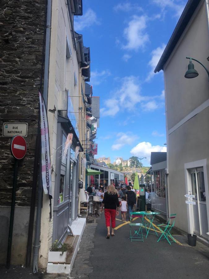 Rue Nationale - Port De La Houle Cancale