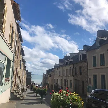 Appartement Rue Nationale - Port De La Houle Cancale Exterior photo