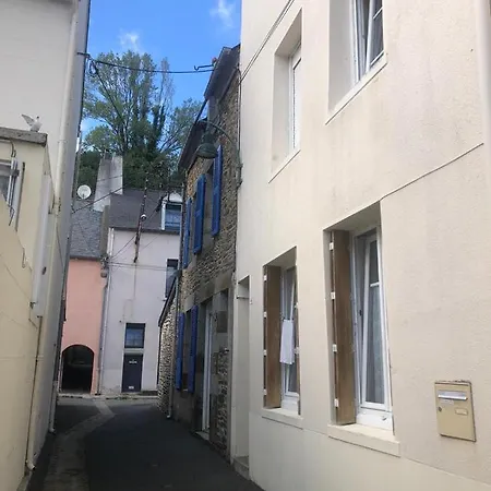 Appartement Rue Nationale - Port De La Houle Cancale Exterior photo